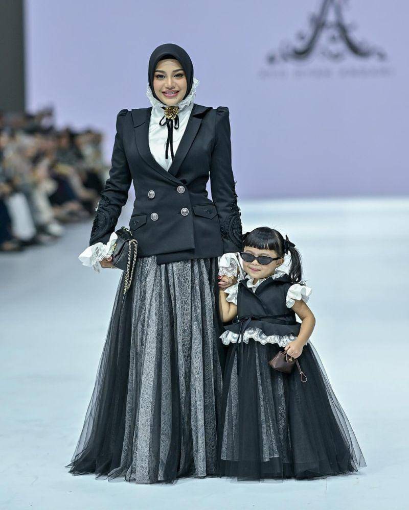 Instagram.com/aurelie.hermansyah